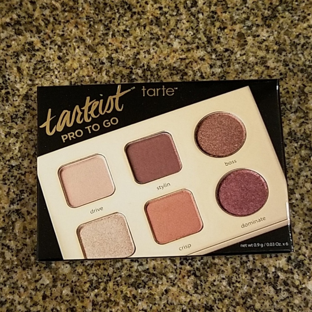 NEW Tarteist pro to go eyeshadow pallet